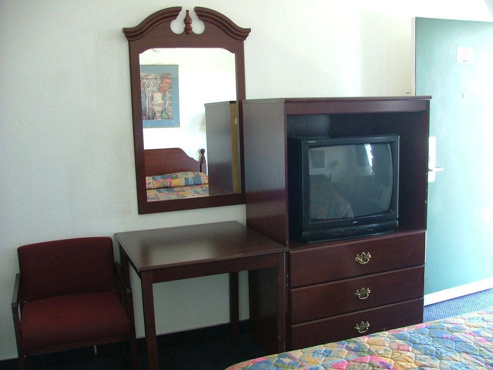 American Budget Inn And Suites-Modesto Kültér fotó