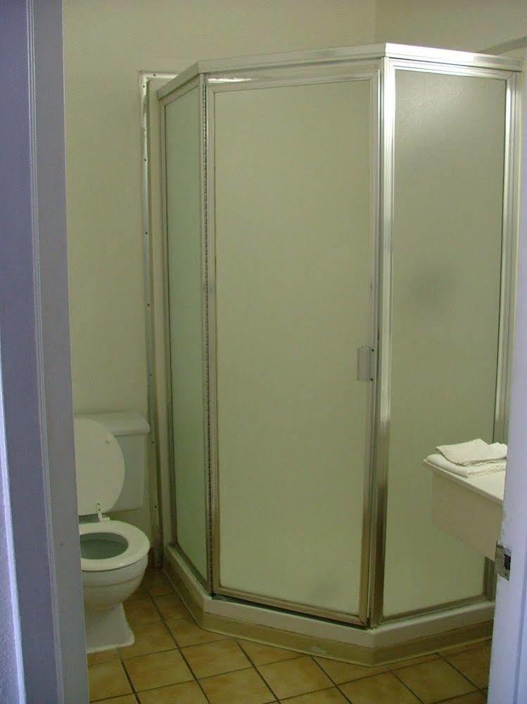 American Budget Inn And Suites-Modesto Kültér fotó