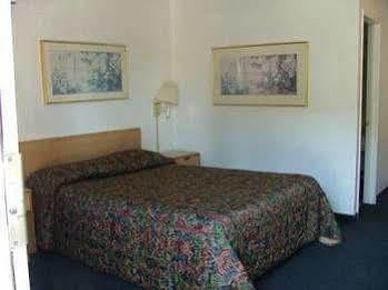 American Budget Inn And Suites-Modesto Kültér fotó